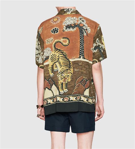 gucci tiger print viscose short sleeve shirt|the house gucci tiger.